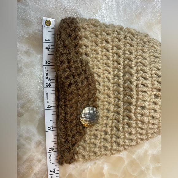 Handmade Baby Hat & Booties Set (0–5M) – Neutral Beige Brown Crochet - Picture 6 of 8